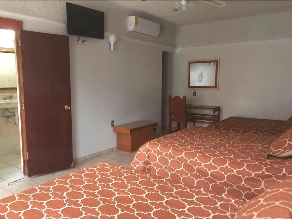 Hotel Riviera San Juan de los Lagos Εξωτερικό φωτογραφία